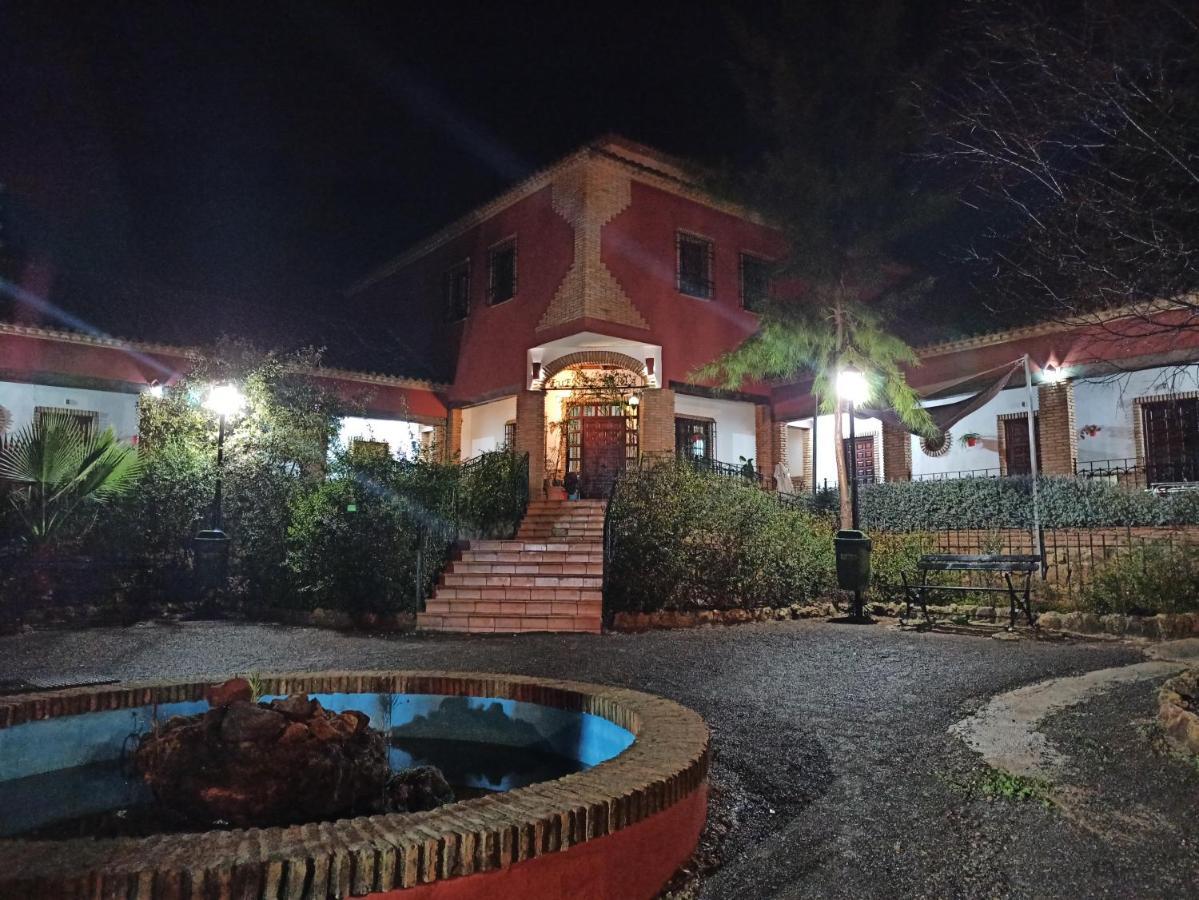 Albergue Rural De Fuente Agria Hostel บียาฟรังกา เด กอร์โดบา ภายนอก รูปภาพ